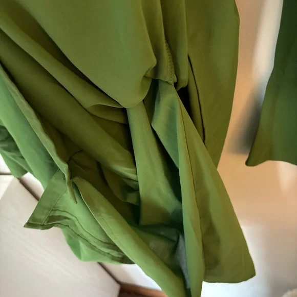 Abercrombie & Fitch Button Down Twist Front Long Sleeve Mini Dress NWT - Picture 7 of 10